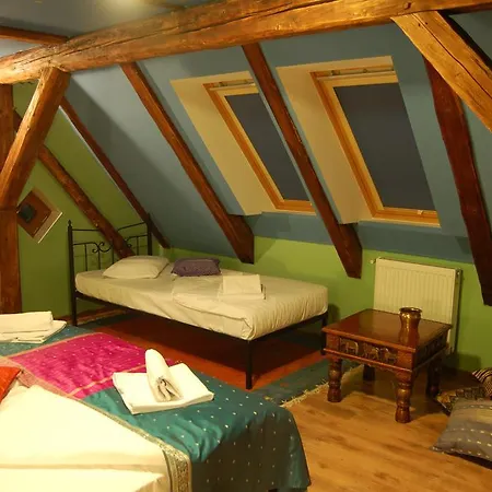 فندق مبيت وإفطار Rezydencja Terra Sudeta 3*