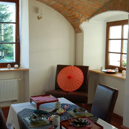 Rezydencja Terra Sudeta Bed and breakfast