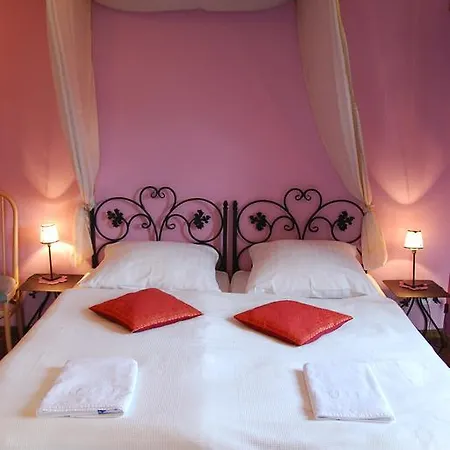 Bed & Breakfast Rezydencja Terra Sudeta 3*