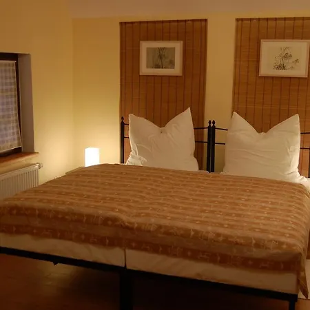 Rezydencja Terra Sudeta Bed and breakfast