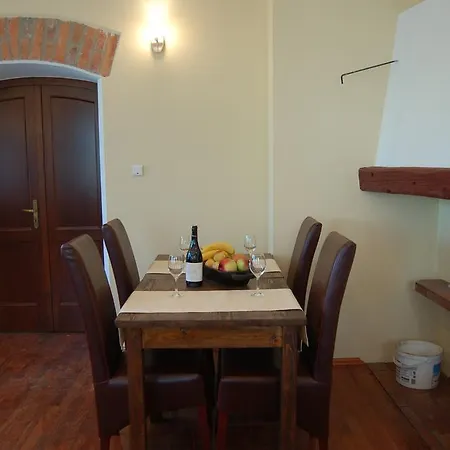 فندق مبيت وإفطار Rezydencja Terra Sudeta مينزليجة