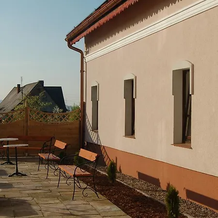 Bed & Breakfast Rezydencja Terra Sudeta