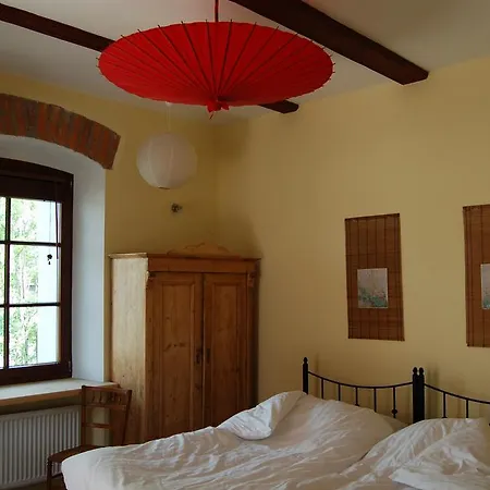 فندق مبيت وإفطار Rezydencja Terra Sudeta 3*