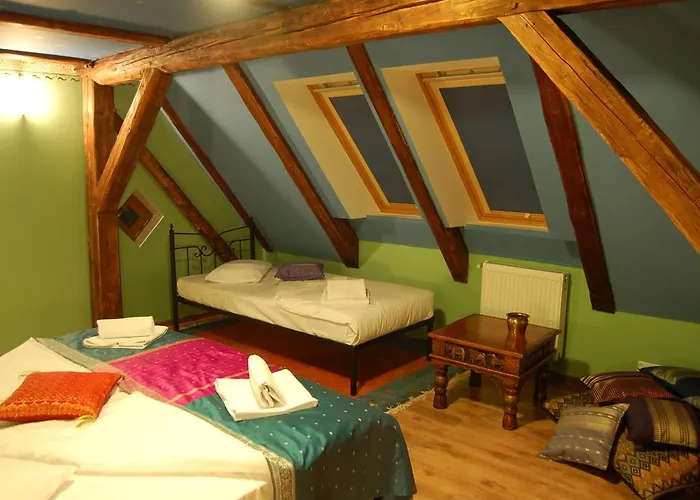 Bed & Breakfast Rezydencja Terra Sudeta 3*