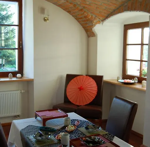Rezydencja Terra Sudeta Bed & Breakfast